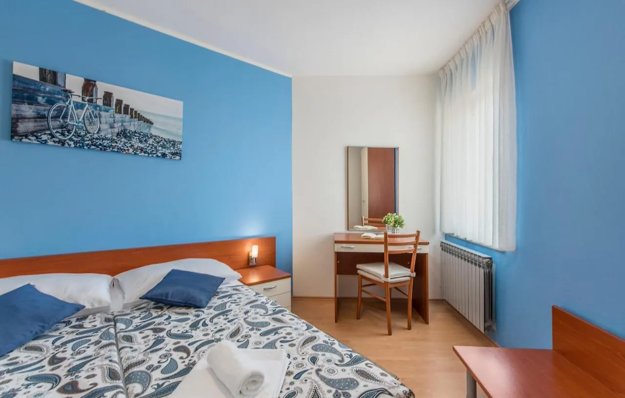 Petra Premium Apartments بوريتش